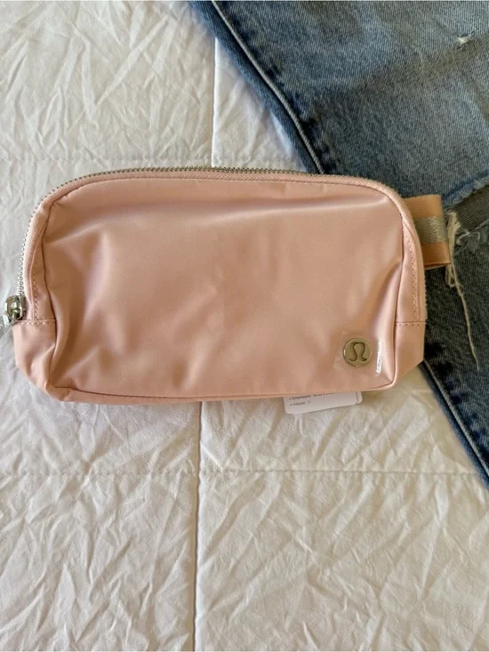 lululemon athletica Pink Belt Bag New