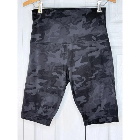 LULULEMON Align SHR Short 10