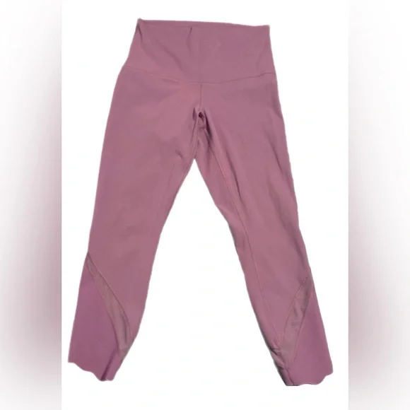 Women’s Lululemon light pink leggings-Sz M (no‎ size tag)