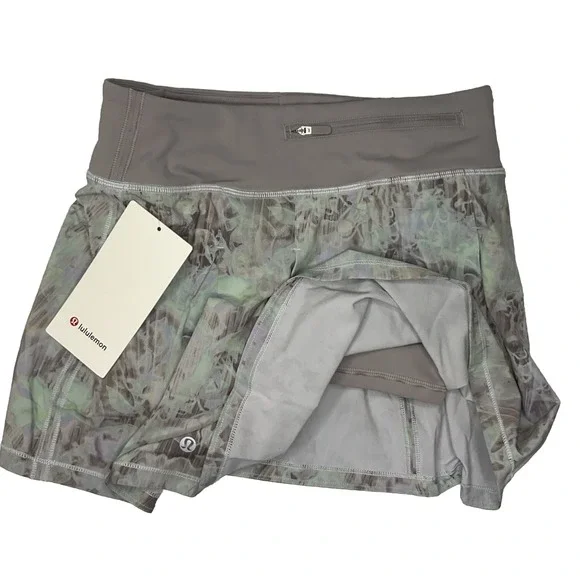 Lululemon Skirt Skort Pace Rival Sz 2 MR Mid-Rise 3.5