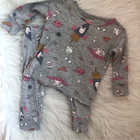 Carter’s 9M bunny/rabbit/spaceship pajamas for baby girl