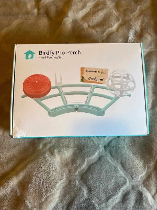 4-in-1 Feeding Set - Mint with Red and White Accents