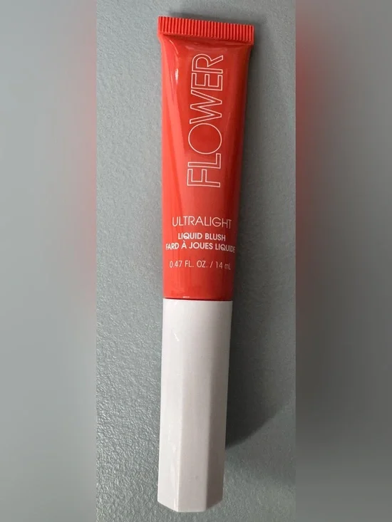 Flower Ultralight Liquid Blush in poppy Coral color summer spring peachy