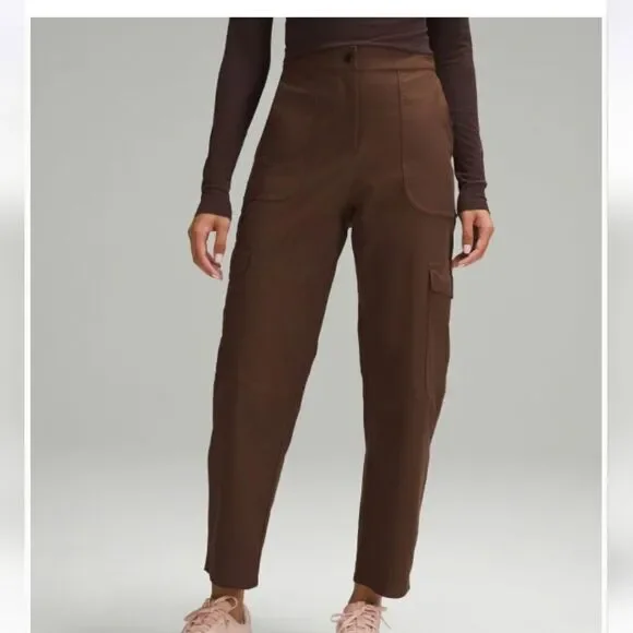 Lululemon 29 Brown Barrel Cargo Pants