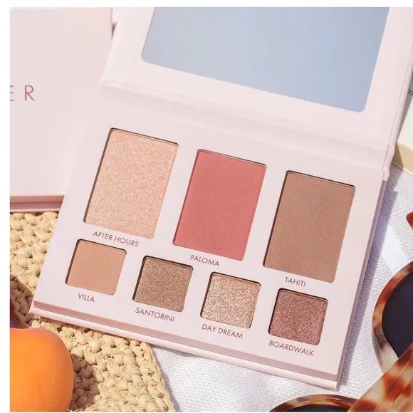 Wander ISLAND HOP Makeup Palette with Pink and Brown Shades