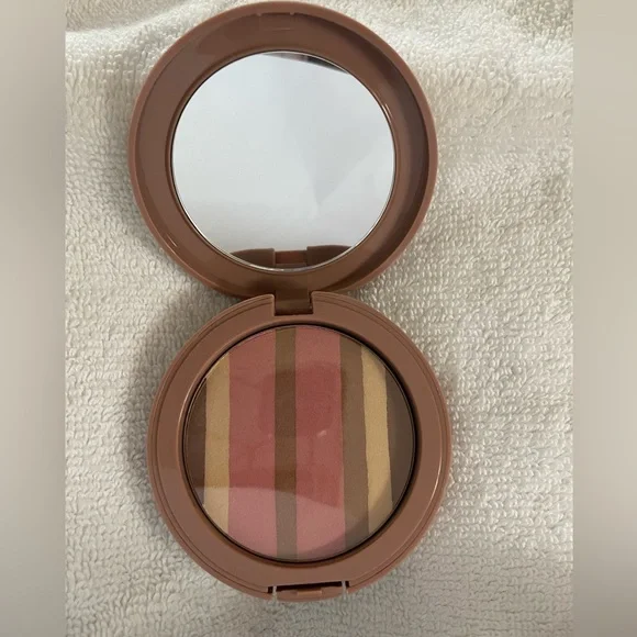 Island Glow Blushabella Blush Bronzer Belle Beauty by Kim Gravel