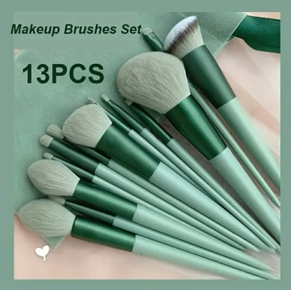 High-Quality Professional Makeup Brushes, Green, Blue, Brown