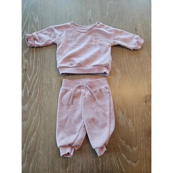 Primark baby girl set‎ 0-3 mos