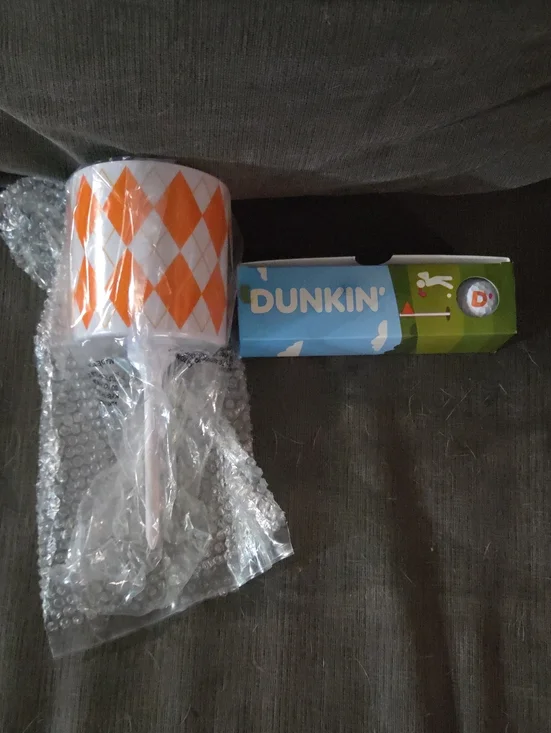 Dunkin Cup Holder And Golf Ball.set
