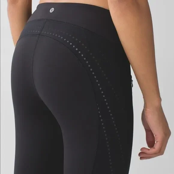 Lululemon‎ Stop at Nothing Black Crop.