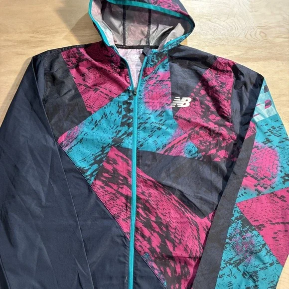 New Balance Running Men's Small Paint Splatter Athletic Windbreaker Zip Jacket