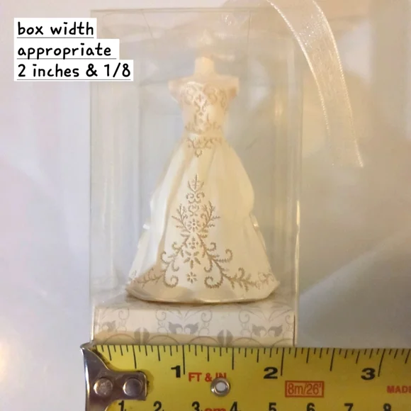 Keepsake Candle - White Elegant Dress