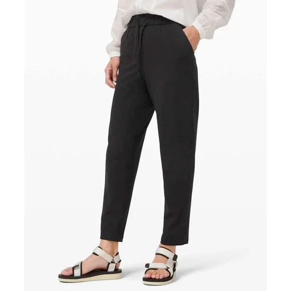 Lululemon Keep Moving Pant Women's 4 Black 7/8 High-Rise Full-On Luxtreme Travel