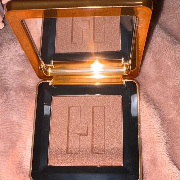 Haus Labs Bronzer