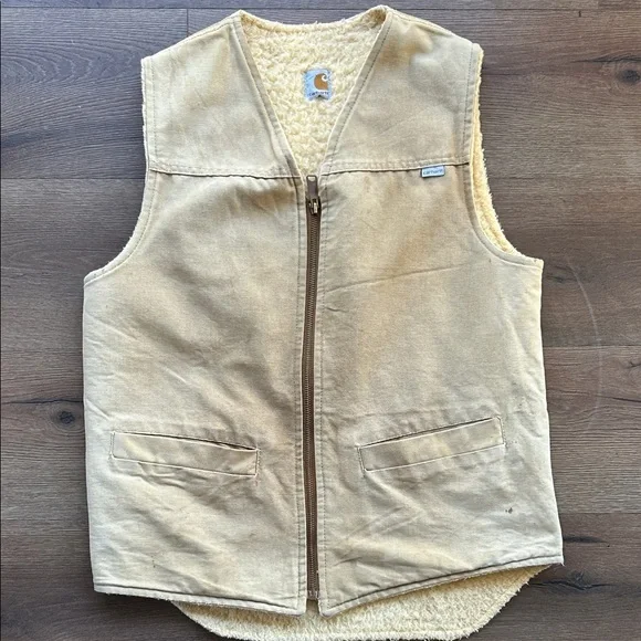 Carhartt Vintage Wool Tan Vest !!