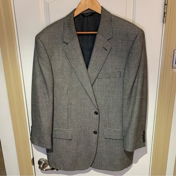 JOS A. BANK. Signature Collection.‎ Gray & Black striped jacket. Faux po…