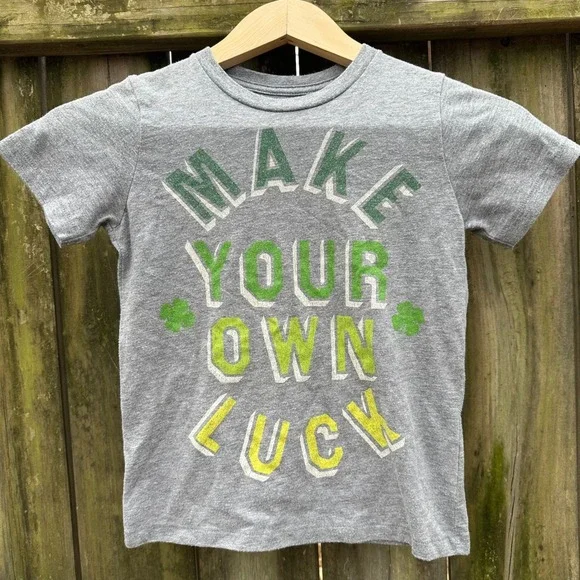 Peek Make Your Own Luck Pinch Proof T-Shirt St. Patrick's Day Gray Sz Medium 6/7