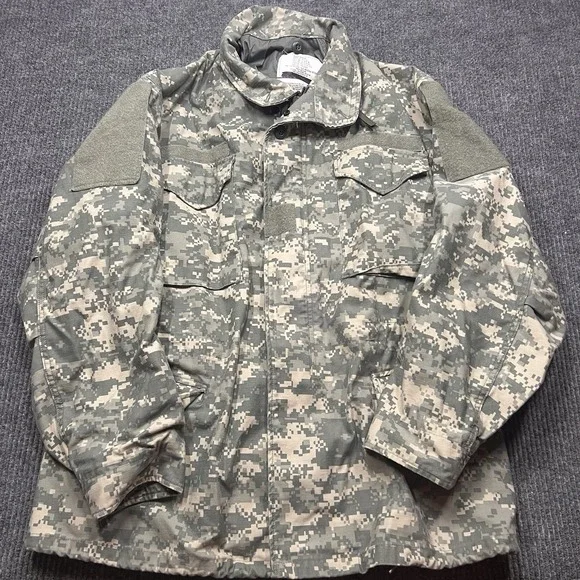 USGI M-65 Field Jacket Medium Long Digital‎ Camo Cold Weather Army Coat M65 Mens
