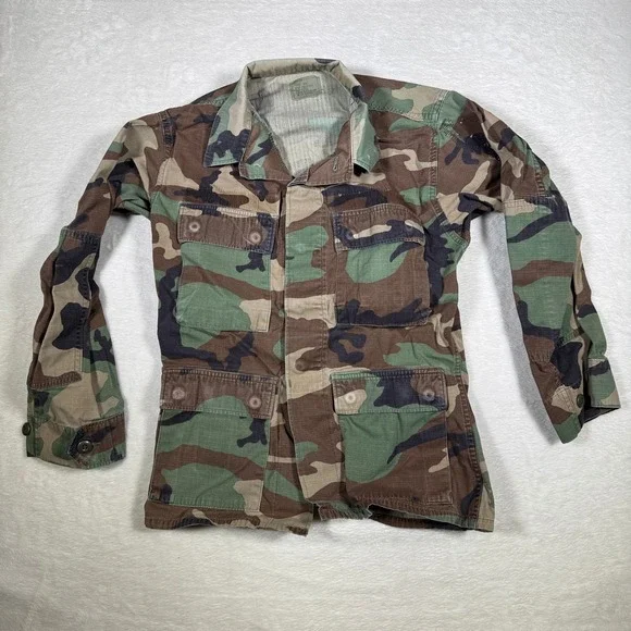 US Military Woodland Camo‎ Field Jacket Mens XS Short M81 Combat Shirt