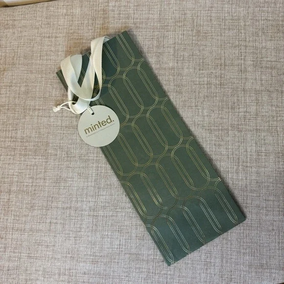 Green‎ and Gold Minted Wine Gift Bags - 10 Pack - New Gift Bags for Wine