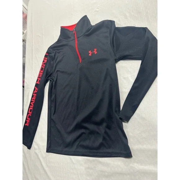 Under Armour Youth Medium Black Red Heat Quarter Zip Pullover Long Sleeve Top