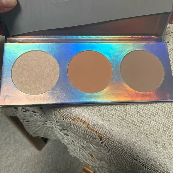 3 Shads Contour Powder Pallet