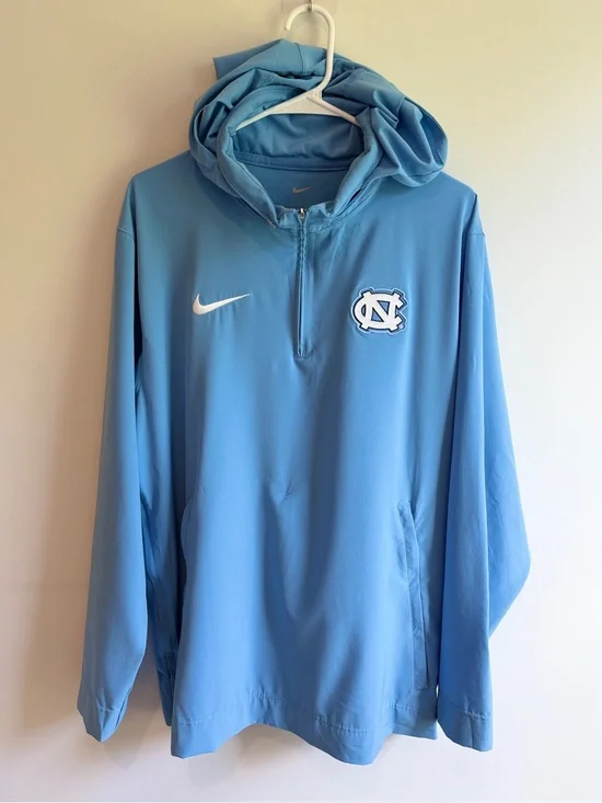 Nike Men's UNC Tar Heels Half Zip Jacket