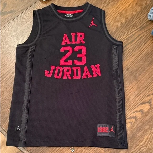 Air Jordan Kids Black and Red Air 23 Jersey. Size 8-10