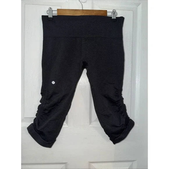 Lululemon‎ Womens Ebb And Flow Crop II Leggings Sz 8 Deep Coal Stretch Yoga
