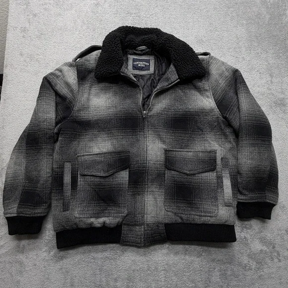Canyon River Blues Jacket Mens XL Gray Plaid Wool Blend Sherpa Collar‎ Quilted