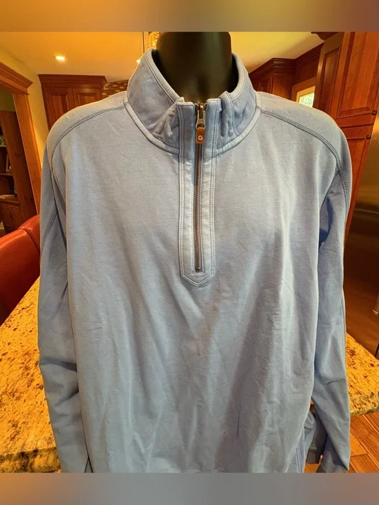 Tommy Bahama men’s quarter zip pullover. Sharp blue with logo. XL
