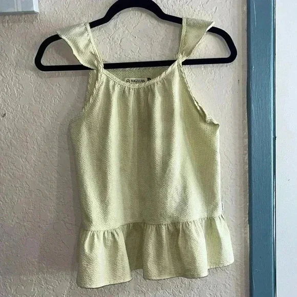 Magellan outdoors size xl girls
