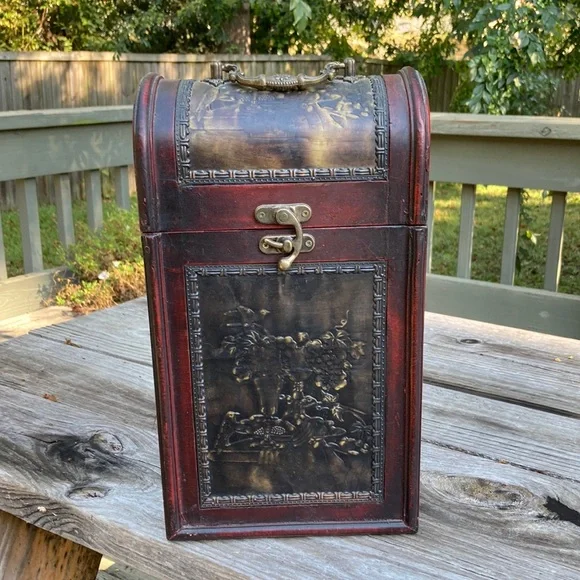 Wine Gifting Box