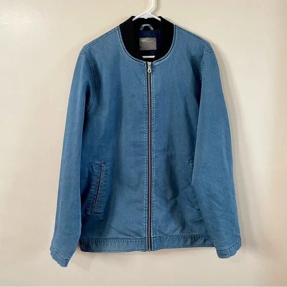 ASOS DESIGN Men’s Denim Oversized Bomber Jacket (size: S)
