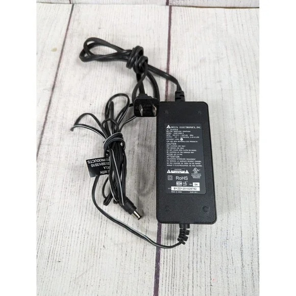 Delta Electronics AC/DC Adapter Power Supply Charger Model EADP-32DB A 12V 2.67