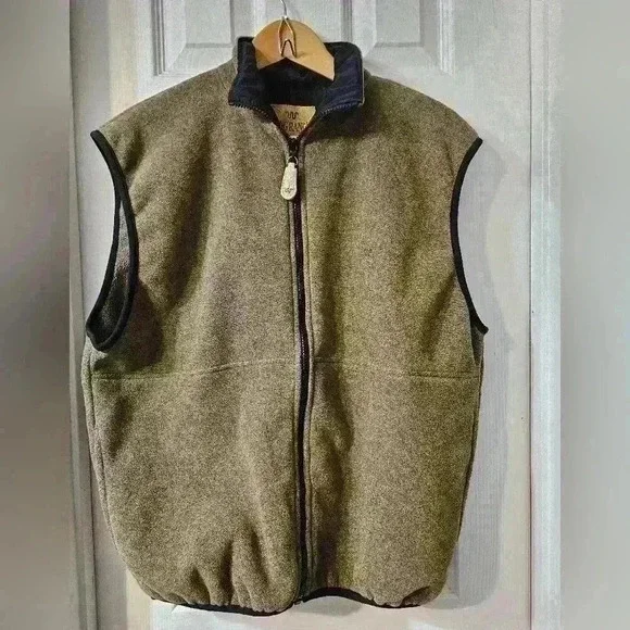 King Ranch Men's Grey Fleece Zip Up Vest