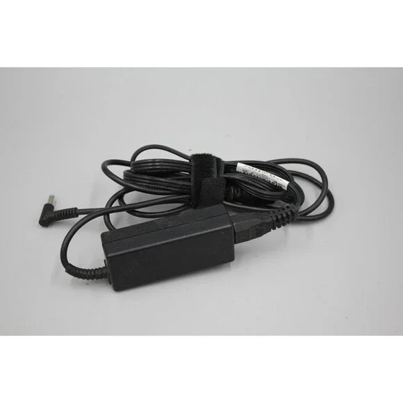 HP 740015-002 19.5V 2.31A 45W Genuine Original AC Power Adapter Charger Untested
