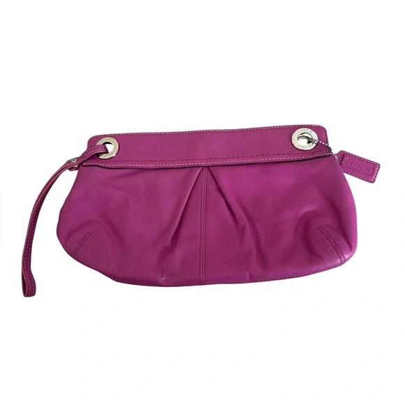 Coach Kyra Large Clutch/wristlet‎ -Pink Berry