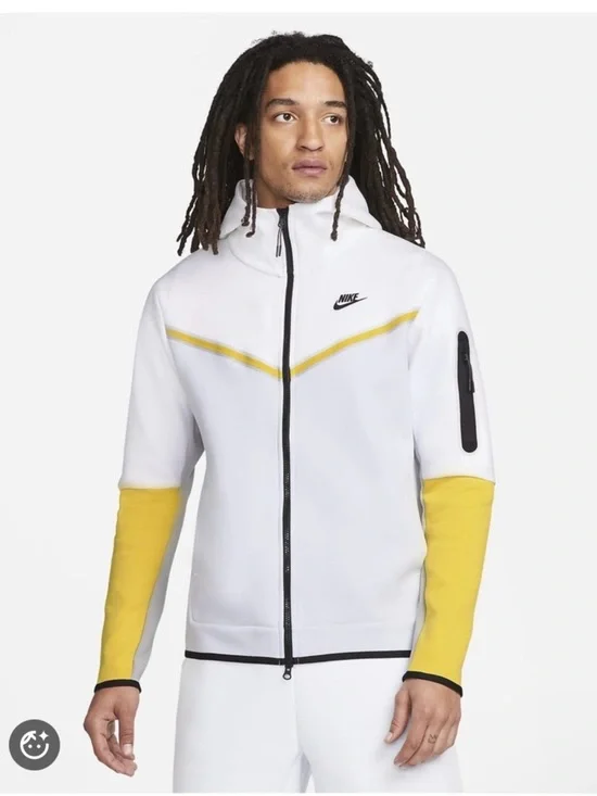 Nike White Hooded Windbreaker with Yellow Sleeve and Chest Accents