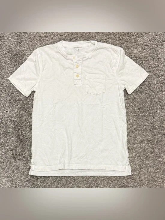 EUC GapKids White Tee, Size L