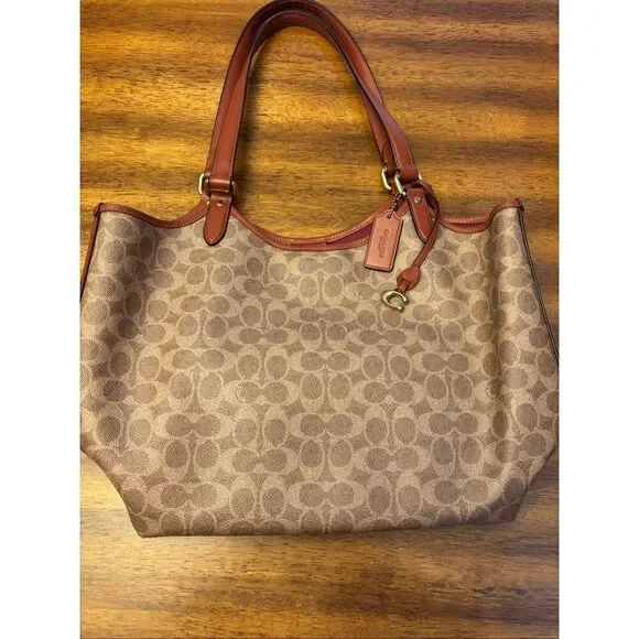 Coach purse
