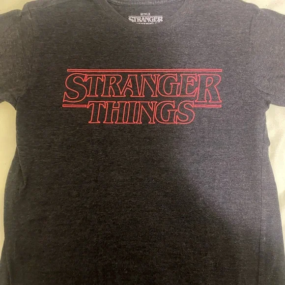 Kids Gray T-Shirt Size Small