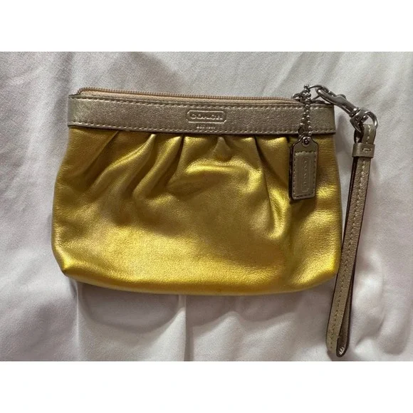 Coach Metallic Gold Leather Pleated Wristlet Bag Champagne Trim Blue Lining