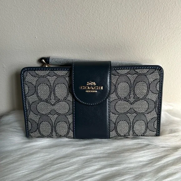 Coach Phone Wallet Midnight Navy Signature Jacquard Leather‎ C6995 New