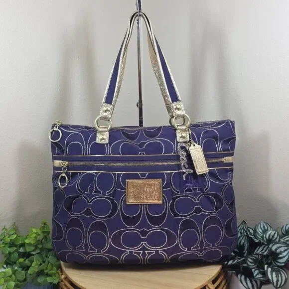 Coach Poppy RARE Signature Sateen with Lurex Glam Tote