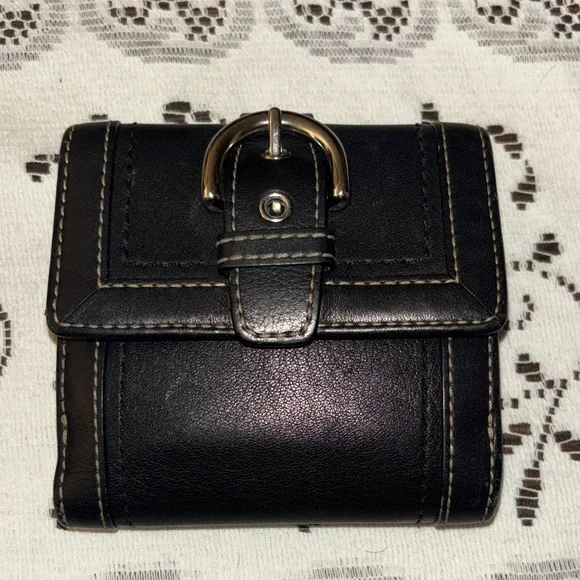 Coach black leather vintage soho  silver buckle wallet