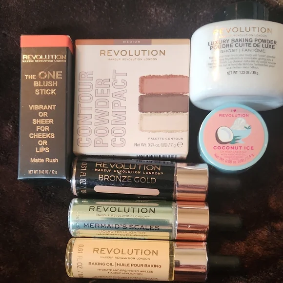 SALE 7 Piece Revolution Blush and Contour Set w/Bronze Gold and Mermaid's Scales