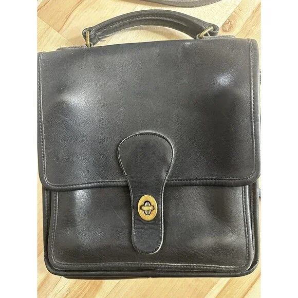 Vintage 90s COACH   Willis Black Satchel Purse w/ Gold Hardware