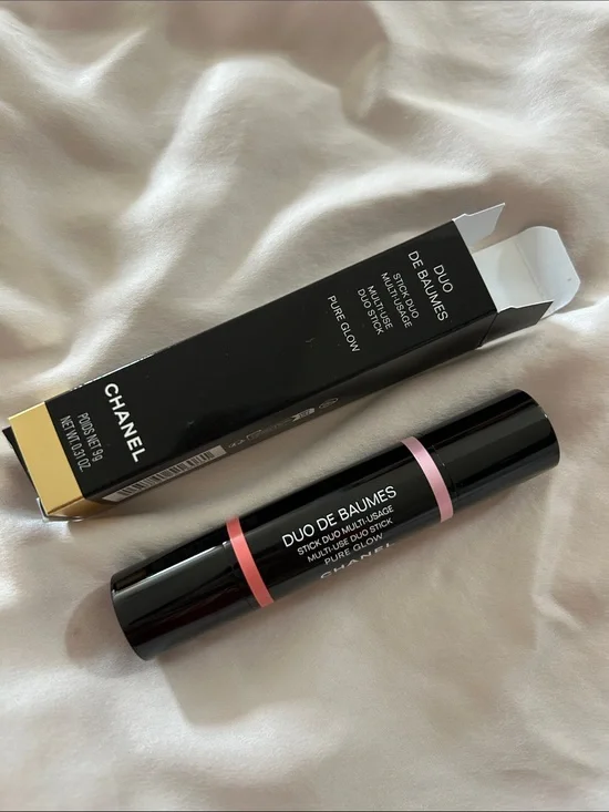 Chanel multi-use duo stick