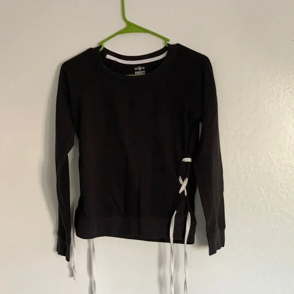 So Perfect Crew‎ Long Sleeve Black Shirt XS